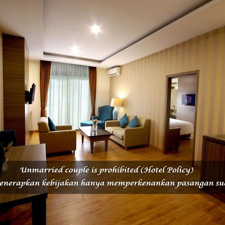 Hotel Gren Alia Cikini Jakarta Extérieur photo
